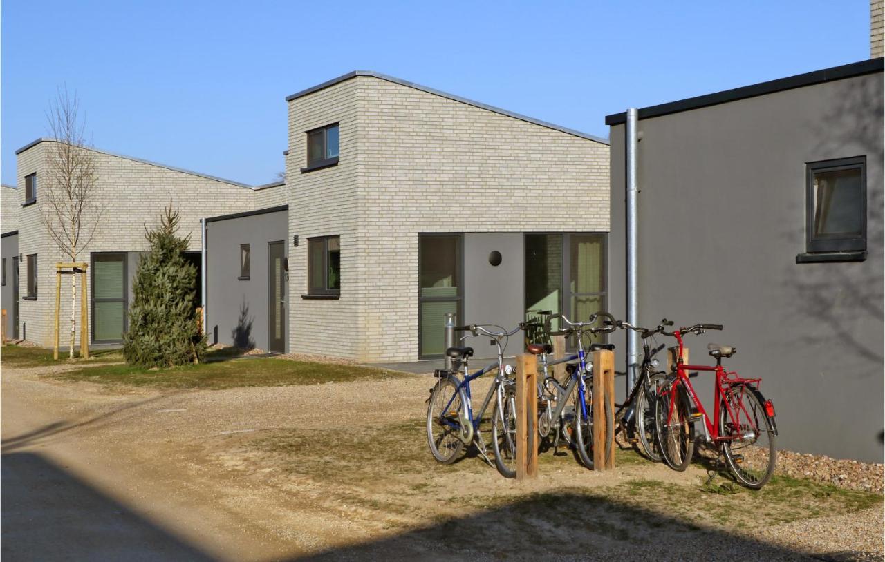Awesome Home In Lembruch-Duemmer See With Kitchen 외부 사진