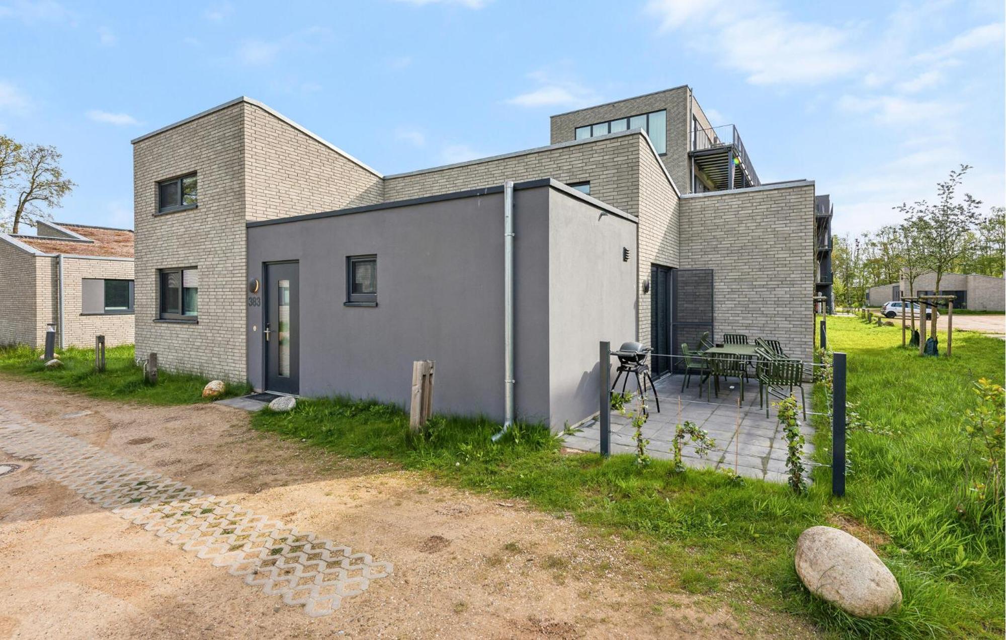 Awesome Home In Lembruch-Duemmer See With Kitchen 외부 사진