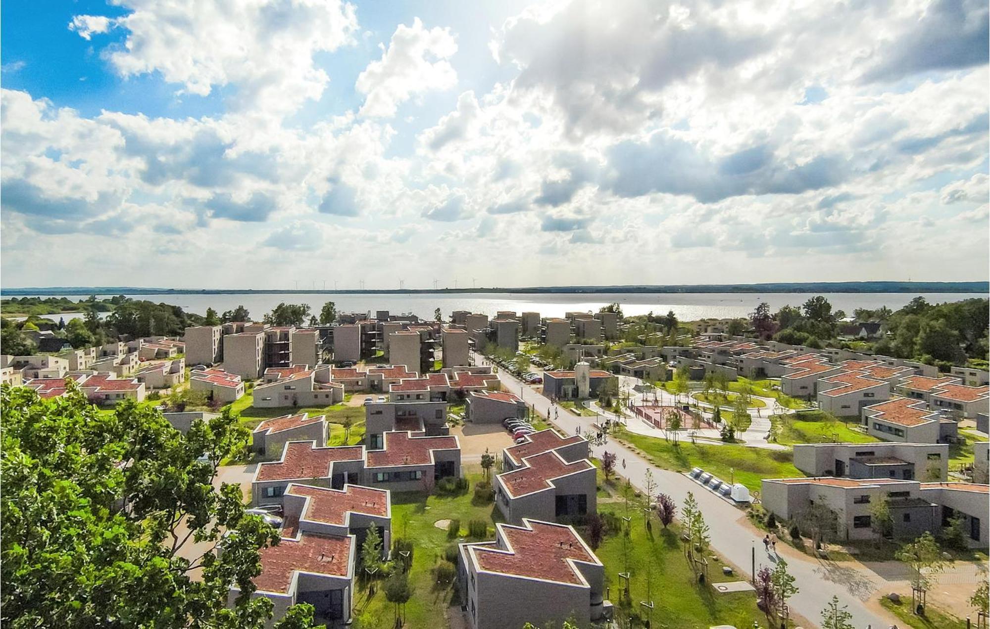 Awesome Home In Lembruch-Duemmer See With Kitchen 외부 사진